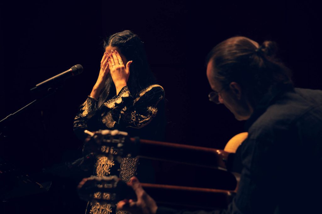 SHANI OSHRI & ERKIN CAVUS Mensch Zuerst Deutsches Hygienmuseum Dresden rficture